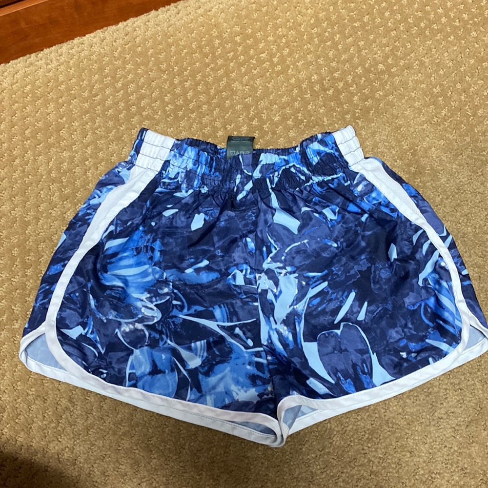 Kids C9 Champion Shorts. Size M (7-8). Blue